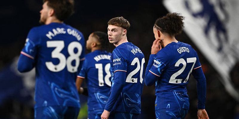 Cold Palmer tạo nên sự nặng nề cho Chelsea
